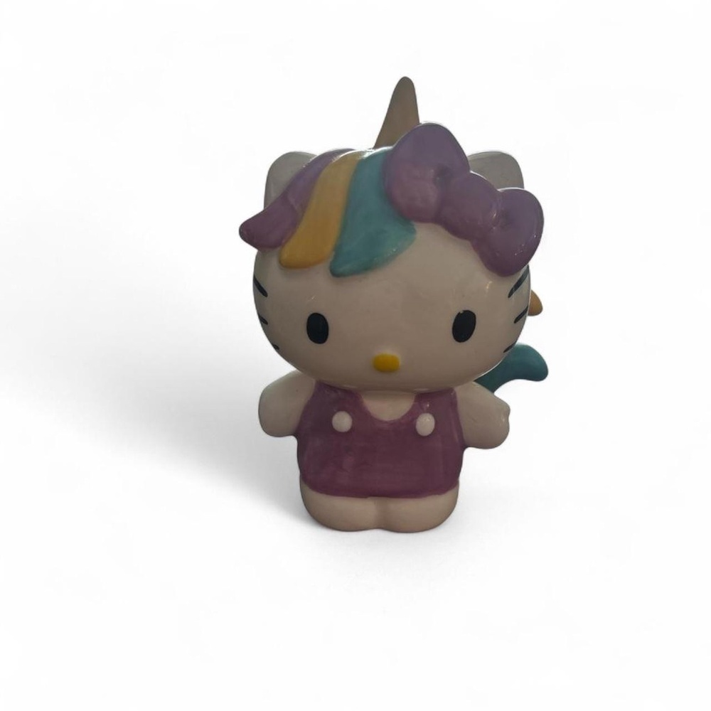 Hello Kitty Unicorn figurine salt shaker